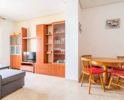 Apartament z 2 sypialniami w centrum Torrevieja 5