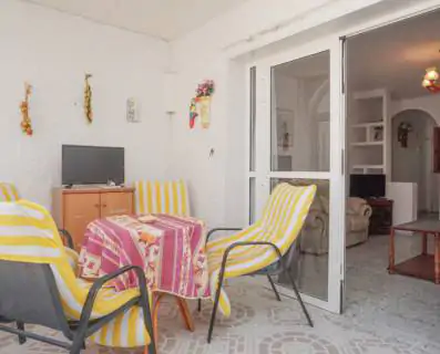 Apartament na parterze z 2 sypialniami blisko plaży la Mata 15